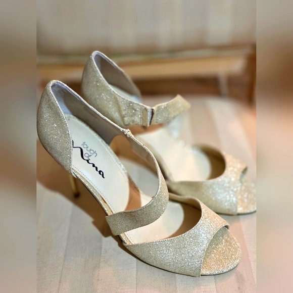 NINA CREAM GLITTER GOLD  SHOES OPEN TOED HEELS SIZE 9 - Picture 2 of 8